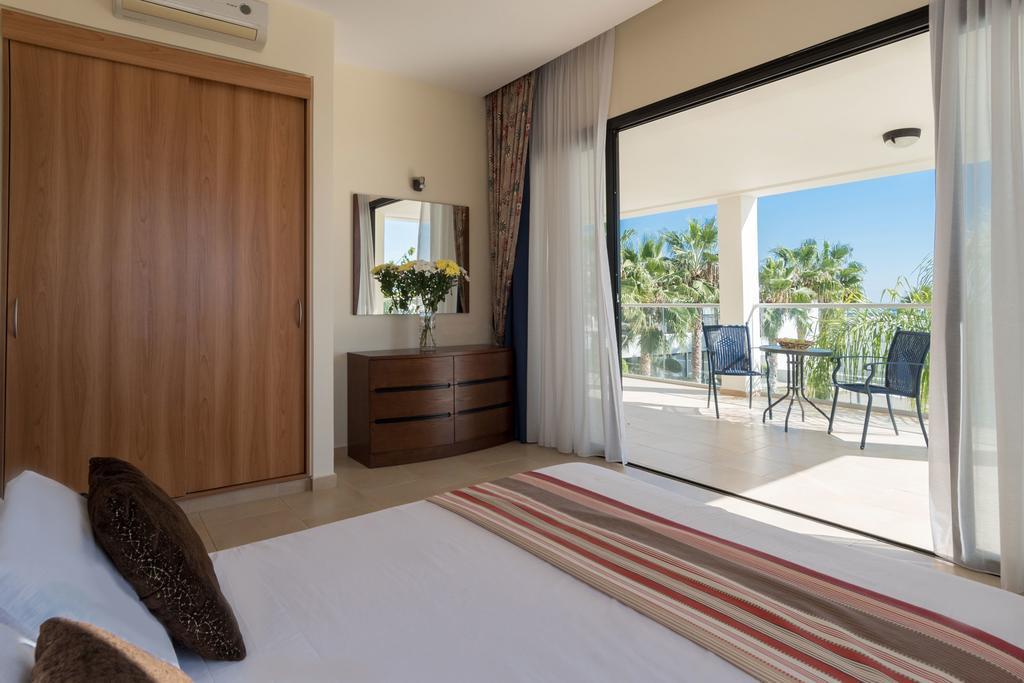 Royal Blue Hotel & Spa Geroskipou Extérieur photo