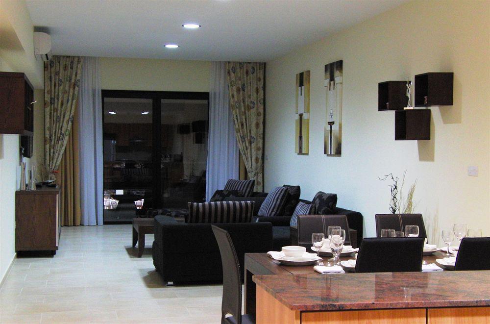 Royal Blue Hotel & Spa Geroskipou Extérieur photo